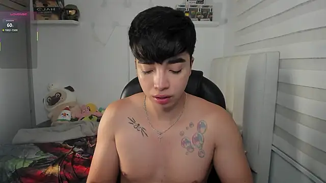 santy7v7 online show from March 19, 1:25 pm