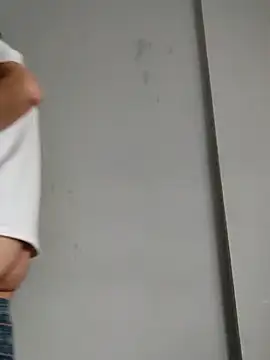 Consensustr online show from December 26, 9:33 am