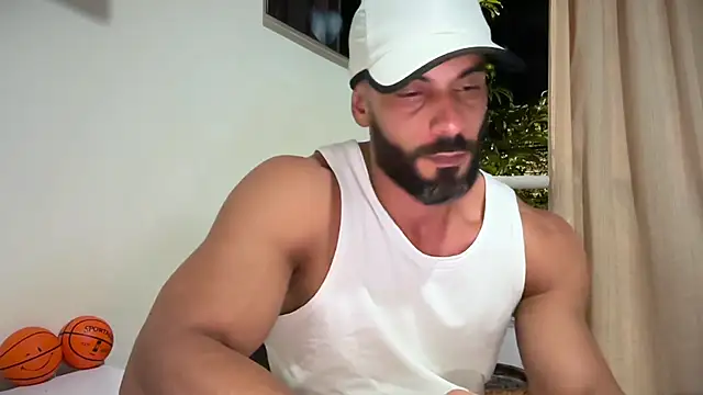 romeolovedark online show from May 19, 1:56 am