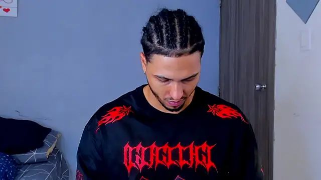 Kris Khalifa69 online show from March 28, 10:43 pm