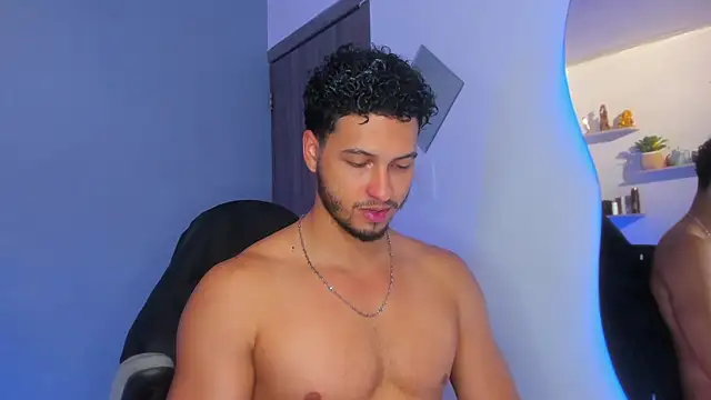 Kris Khalifa69 online show from July 7, 2:55 am