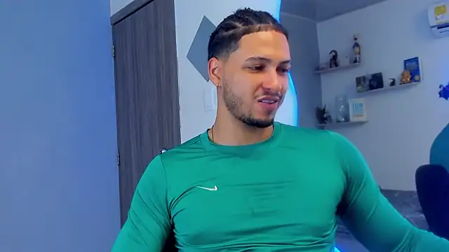 Kris Khalifa69 online show from March 26, 12:59 am