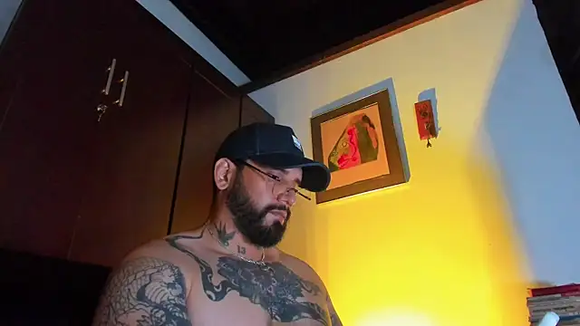 CamiloGray  online show from June 4, 2:34 pm