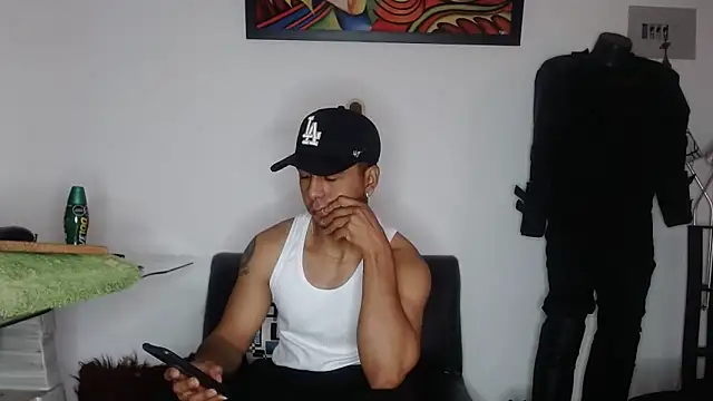 Black hot266 online show from April 11, 2:31 pm