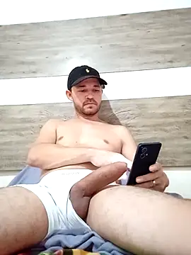 dottado05 online show from February 16, 8:07 pm