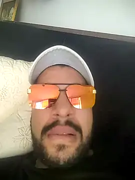 eljefe1119 online show from October 24, 5:58 pm