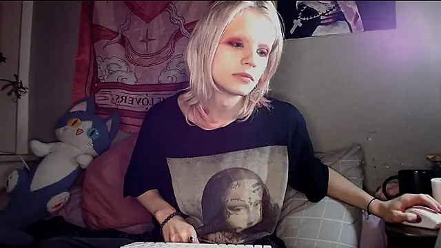 Alien Bella online show from February 22, 12:34 am