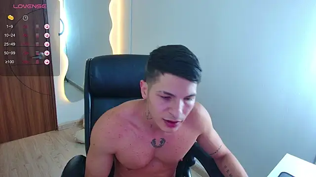 harrisoncuper online show from April 6, 11:05 pm