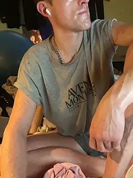 londonfuckwhore1 online show from February 26, 11:22 am