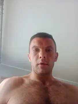 liderek83 online show from July 25, 6:21 am