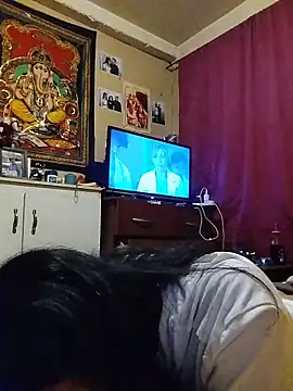 skinblack18 online show from March 28, 8:14 am