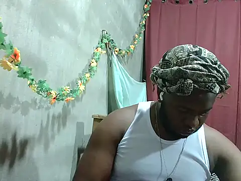 2ocmaxi online show from April 6, 5:47 pm