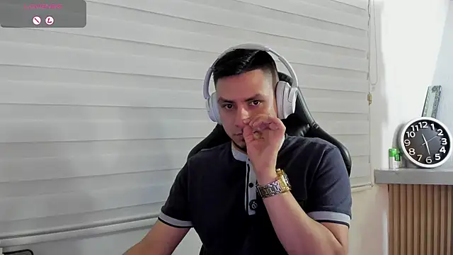 Rick Diesel  online show from April 1, 4:25 am