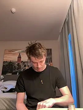 Toyjungee online show from March 20, 5:17 pm