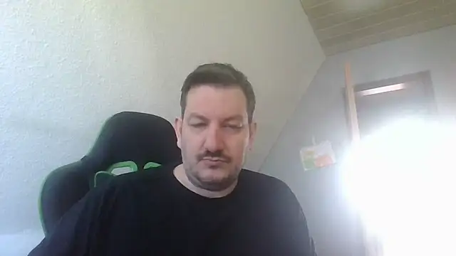 Golffahrer1982 online show from March 9, 9:36 am