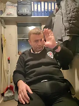 muscularsexy online show from January 18, 12:45 am