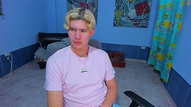 patrik 027 online show from November 16, 7:49 pm