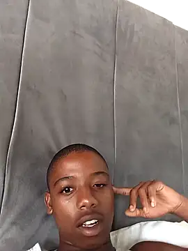 BLACK BOTTOM03 online show from March 16, 9:02 am