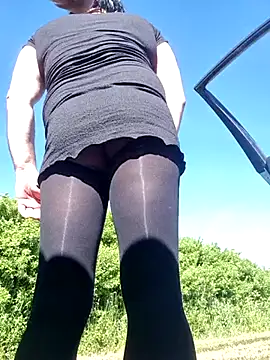 mikostriper online show from May 29, 2:27 pm