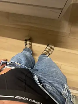 lovesme1212 online show from March 15, 6:36 pm