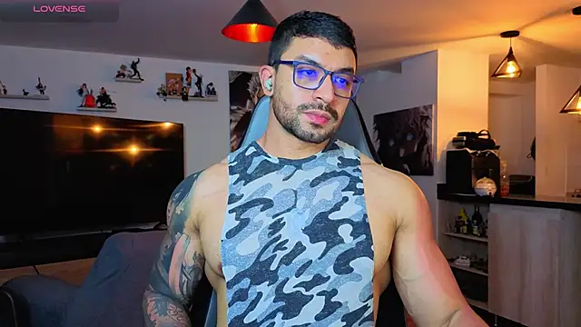 Michael Diamond online show from April 6, 4:46 am