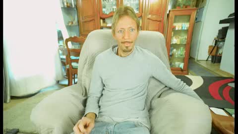 jeff online show from February 15, 2:44 pm