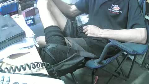 04oldskool online show from October 17, 2:59 am