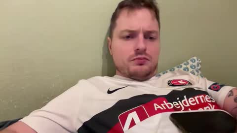 095mike online show from November 29, 3:36 pm