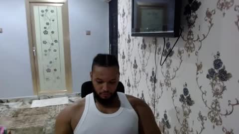 Snapshot of 0_kingsley chatting on January 21, 8:43 pm Kingsley online show from January 21, 8:43 pm