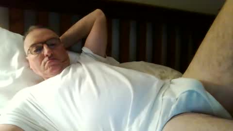 Snapshot of 123456ant chatting on January 18, 10:17 am 123456ant online show from January 18, 10:17 am