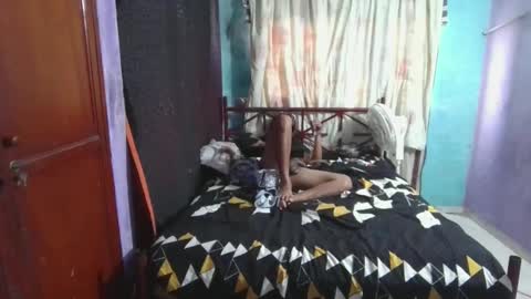 latinogang online show from February 9, 4:07 pm