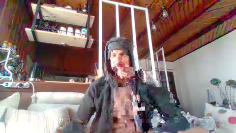 djulia online show from January 4, 11:22 am