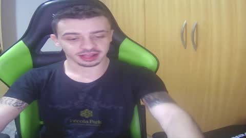 1good_vibes1 online show from February 28, 7:51 am