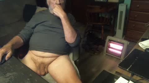 1handyanddee online show from January 26, 2:56 am