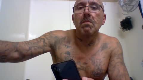 TheShyOne18 online show from September 14, 6:32 pm