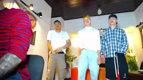 pushman online show from March 5, 1:51 pm