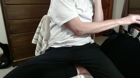 1xy2z online show from November 20, 1:21 pm