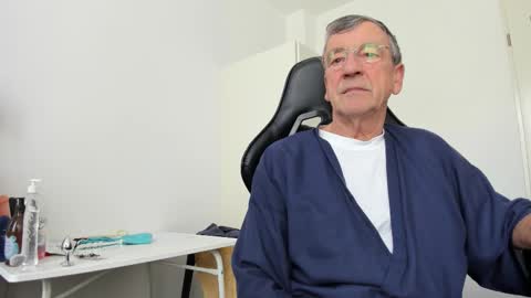 Henk online show from January 11, 12:09 pm