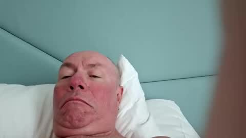 211skoosh online show from October 3, 12:54 pm