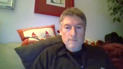 22esserre online show from February 10, 9:58 pm