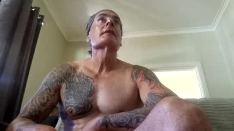 Snapshot of 23player chatting on January 28, 11:17 pm 23player online show from January 28, 11:17 pm