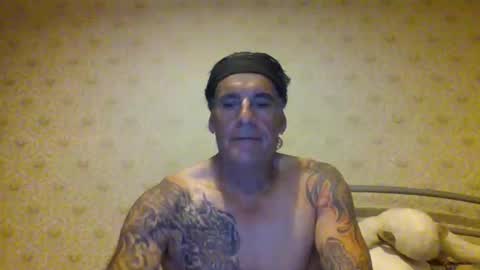 Snapshot of 23player chatting on March 1, 8:47 am 23player online show from March 1, 8:47 am