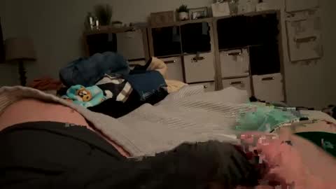 2centz online show from January 3, 8:32 am