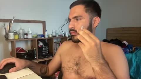 3milio3milio online show from March 7, 9:59 pm