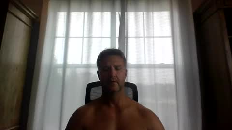 Snapshot of 45andfit chatting on September 30, 2:31 pm 45andfit online show from September 30, 2:31 pm