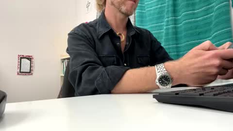 555tony555 online show from March 18, 3:53 am