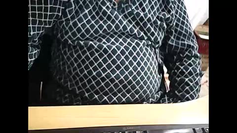 69desamor online show from December 6, 7:32 am