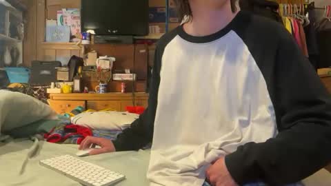 FUCKR online show from December 18, 10:55 am