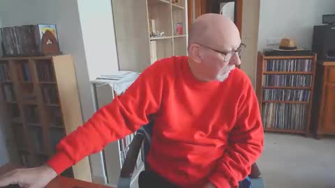  Papi  online show from November 16, 9:33 am