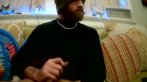 Snapshot of 90210screamer chatting on January 2, 11:41 am 90210screamer online show from January 2, 11:41 am